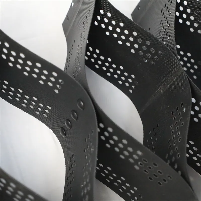 Υψηλό μέλιτο Μαύρο HDPE Geocell Reinforcement Driveway Για οδικά οδοστρώματα Σταθεροποιητής χαλίκις Δίκτυο Στήριξης Τείχους 2