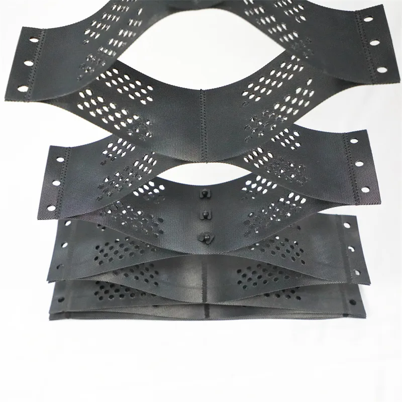 Υψηλό μέλιτο Μαύρο HDPE Geocell Reinforcement Driveway Για οδικά οδοστρώματα Σταθεροποιητής χαλίκις Δίκτυο Στήριξης Τείχους 4