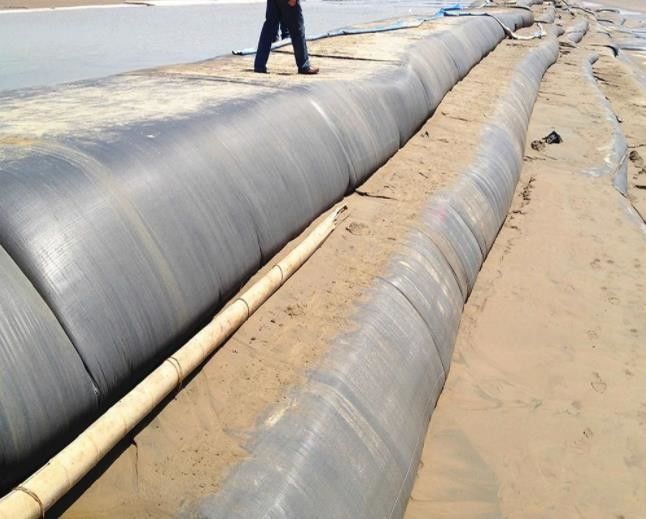 Εκβαθυμένες Geotextile τσάντες φίλτρων ιζημάτων τσαντών Geotube απομακρύνοντας το νερό