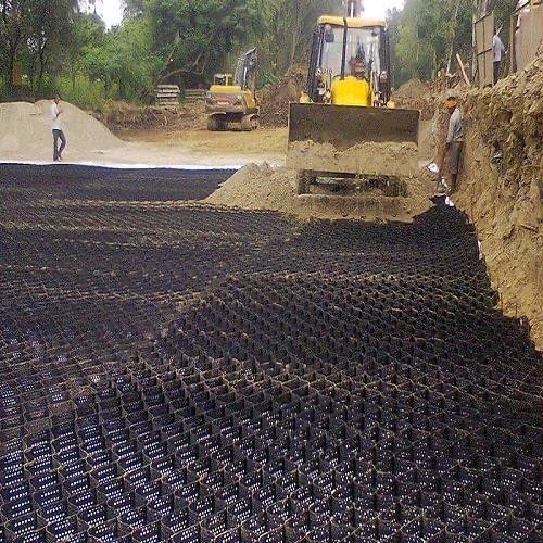 Υψηλής ελαστικότητας Άμμος Κίτρινος 100-445 HDPE πλαστικό γεωκύτταρο για τη σταθερότητα του χαλίκι
