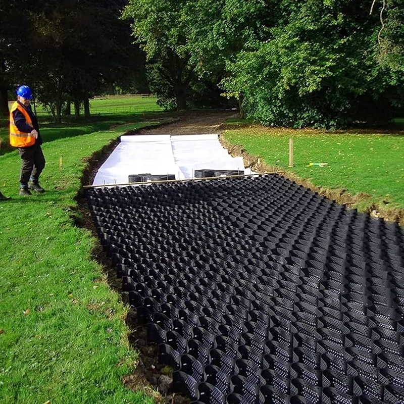 Ανθεκτικό HDPE γεωκύτταρα ομαλή επιφάνεια HDPE γεωκύτταρα για τον έλεγχο της διάβρωσης των οδικών οδών για τις πλαγιές που υποστηρίζουν τοίχους